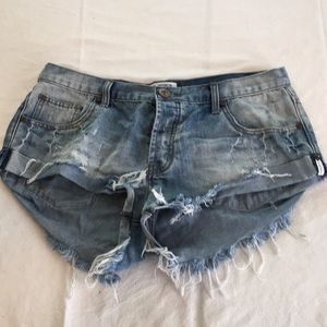 One Teaspoon bandit shorts 32